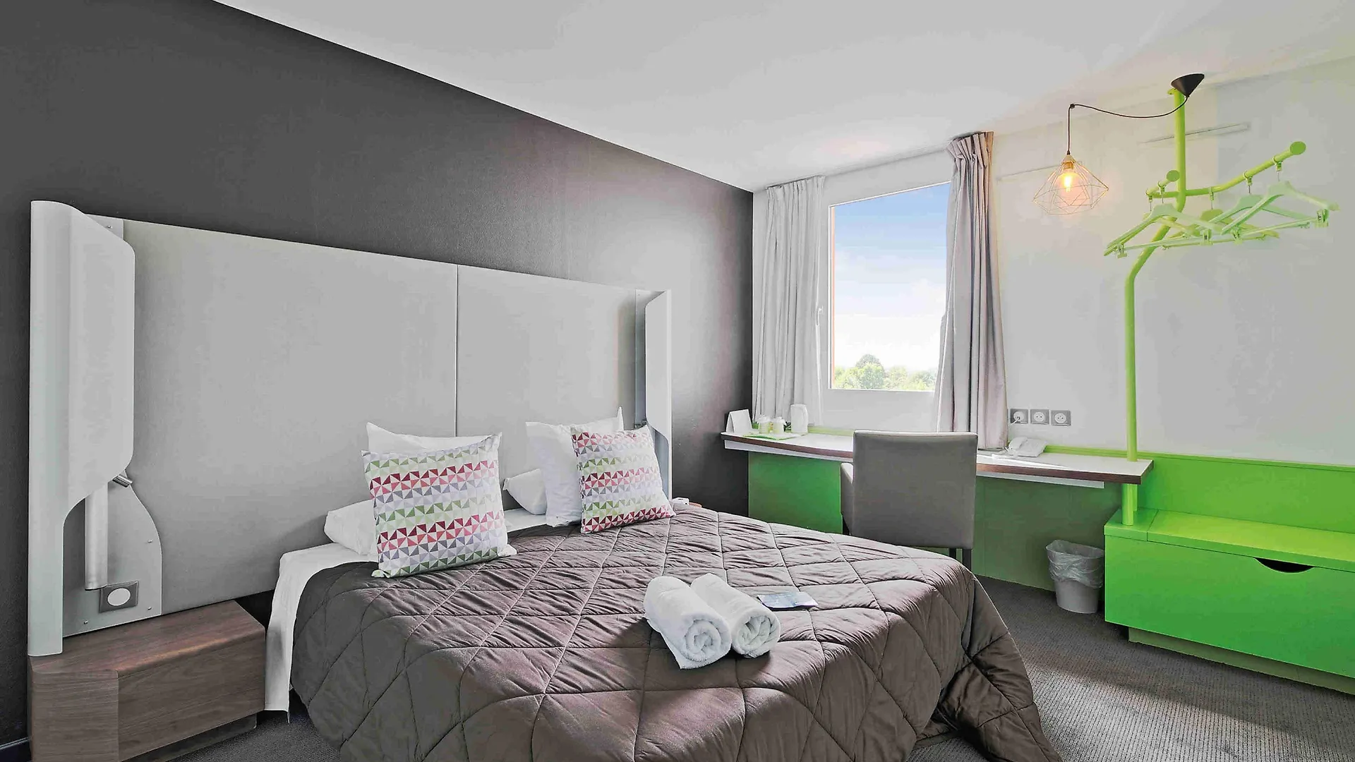 Campanile Roissy - Aeroport Cdg - Le Mesnil Amelot Hotel 3*, Le Mesnil-Amelot